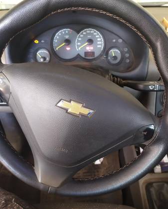 CHEVROLET CLASSIC 1.0 MPFI LS 8V FLEX 4P MANUAL CHEVROLET CLASSIC 1.0 MPFI LS 8V FLEX 4P MANUAL